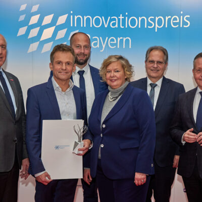 Am 21.11.2022 wurden wir mit dem Innovationspreis Bayern 2022 (2. Hauptpreis) geehrt
